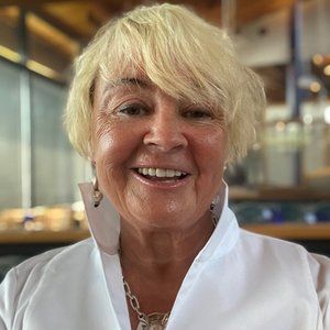 Meet your Posher, Taimi